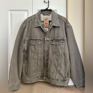 Levi's SilverTab Men's Relaxed Fit Denim Trucker Jacket
